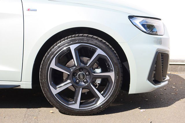 2025 Audi A1 35 TFSI S line