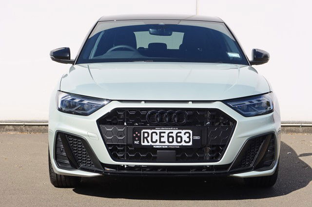 2025 Audi A1 35 TFSI S line