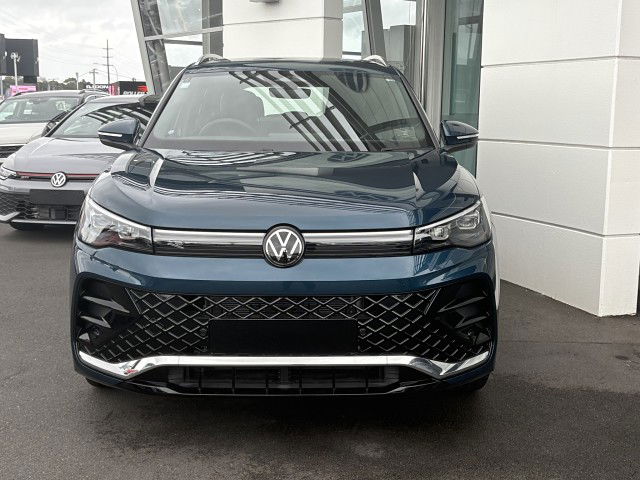 2025 Volkswagen Tiguan 1.4 TSI R-LINE 2WD TOURING PACKAGE