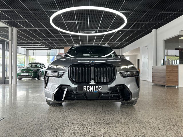 2025 BMW X7 xDrive40d M Sport Pro