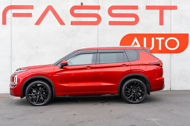 2022 Mitsubishi Outlander VRX PHEV/4WD/AT