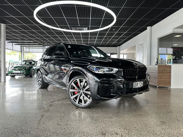 2023 BMW X5 M50d M Performance