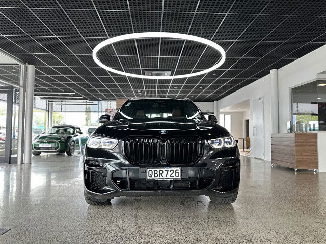 2023 BMW X5 M50d M Performance