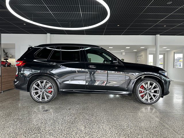 2023 BMW X5 M50d M Performance