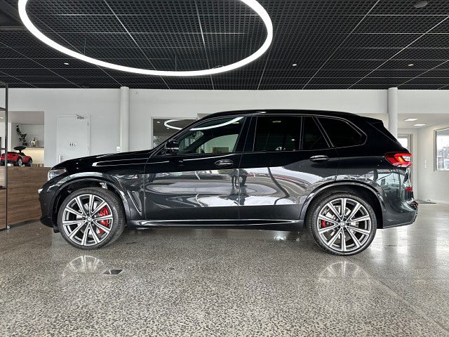 2023 BMW X5 M50d M Performance