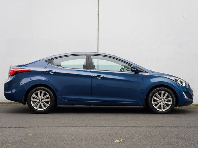 2015 Hyundai Elantra 1.8P 6A 4Dr Sedan