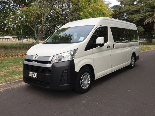 2021 Toyota Hiace ZX GVN 2.8L 12 SEATER