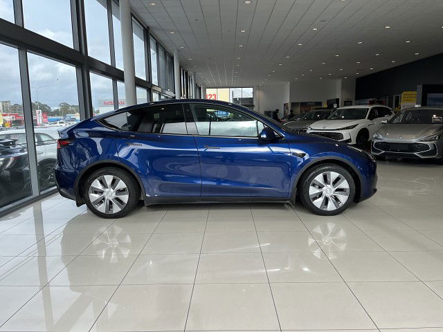 2022 Tesla Model Y Rear Wheel Drive 60K