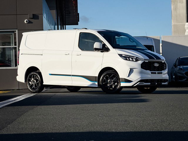 2025 Ford Transit Custom 320 Sport Awd