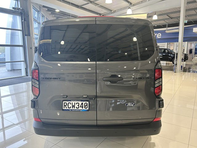2025 Ford Transit Custom 320 LWB 2.0