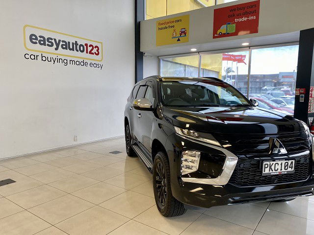 2022 Mitsubishi Pajero Sport VRX 2.4 L DT 4WD NZ New