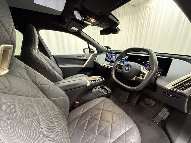 2023 BMW iX BMWi vehicles 50 SE +Comfort