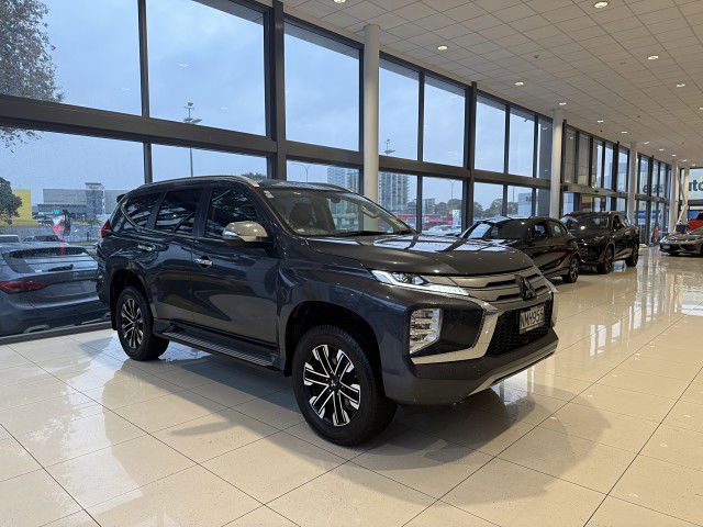 2021 Mitsubishi Pajero Sport Vrx 2.4D/4Wd/8At