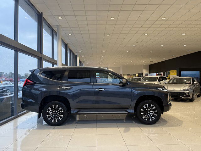 2021 Mitsubishi Pajero Sport Vrx 2.4D/4Wd/8At