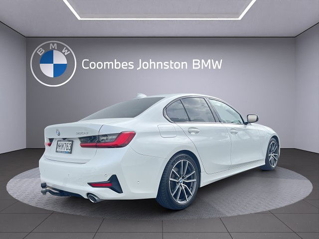 2019 BMW 320d Sedan Sport Line