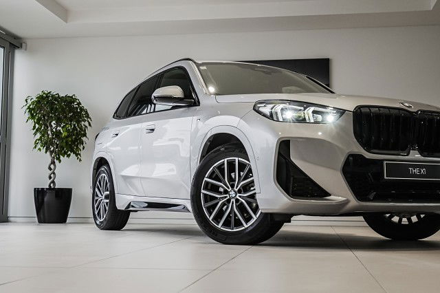 2025 BMW X1 sDrive18i