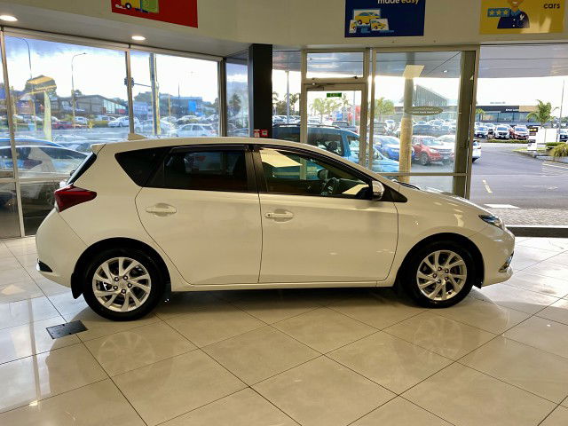 2017 Toyota Corolla GLX 1.8L NZ New