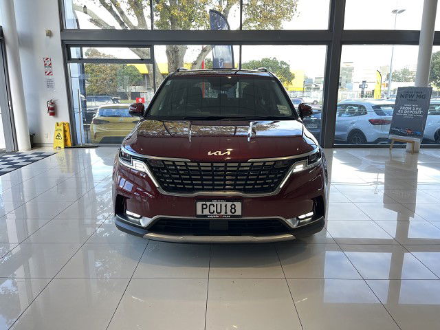 2022 Kia Carnival Premium 2.2D/8At