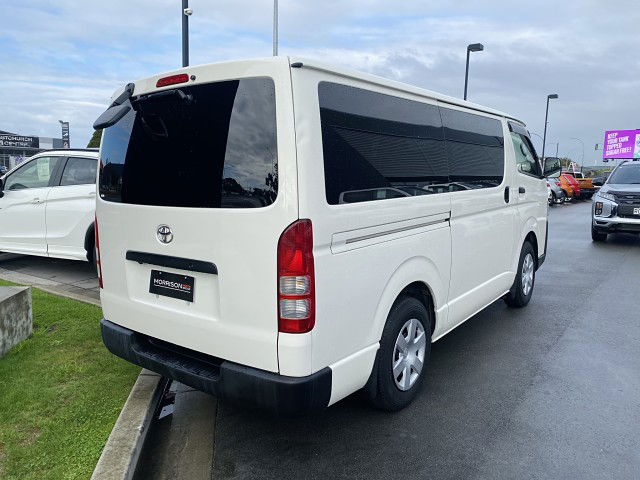 2018 Toyota Hiace 5DR Diesel