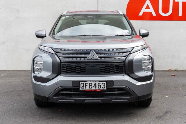 2023 Mitsubishi Outlander LS 2.5P/CVT