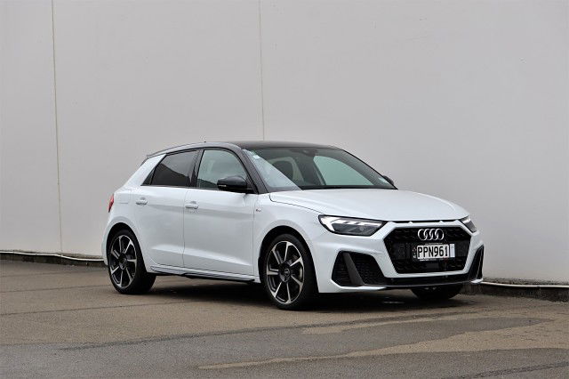 2022 Audi A1 35TFSI S LINE 1.5