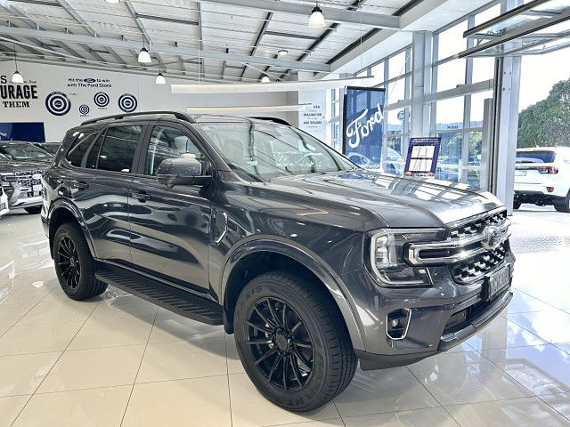 2025 Ford Everest Trend 2.0D/4Wd/10At