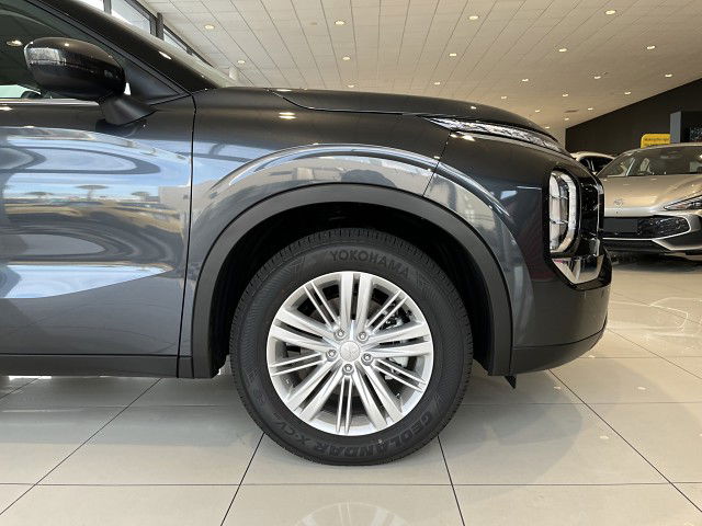 2025 Mitsubishi Outlander Ls 2.5P/Cvt