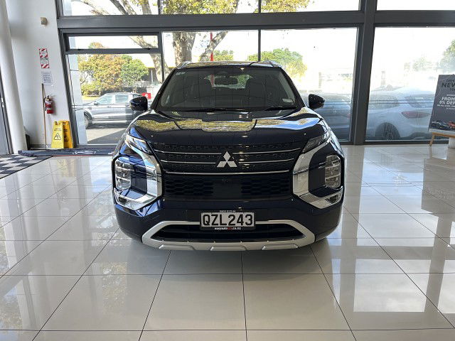 2024 Mitsubishi Outlander Vrx 2.5P/Cvt