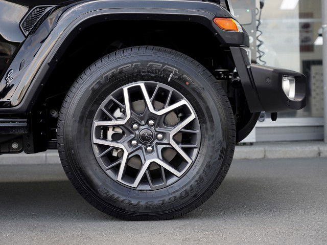2025 Jeep Wrangler JL  Overland 2.0P 4WD 4Dr Wagon