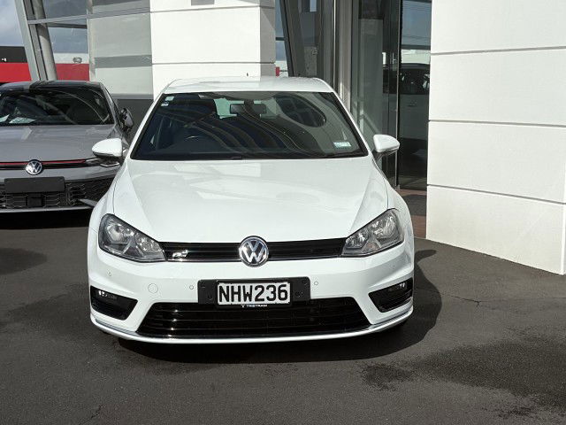 2015 Volkswagen Golf TSI R-Line 1.4P