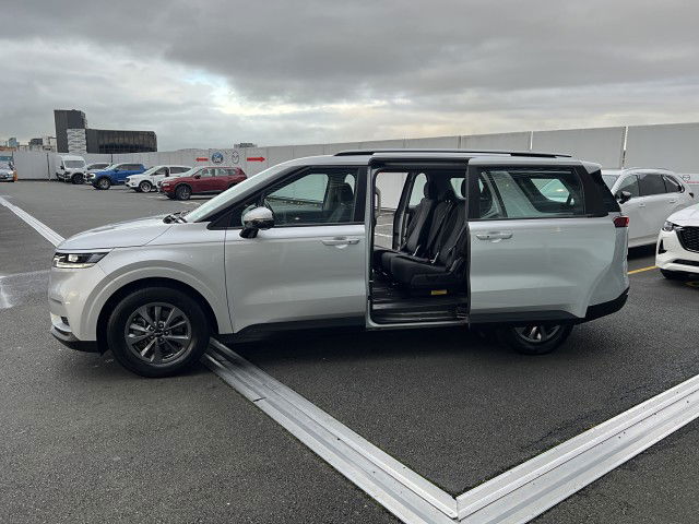 2022 Kia Carnival Ex 2.2Dt/8At