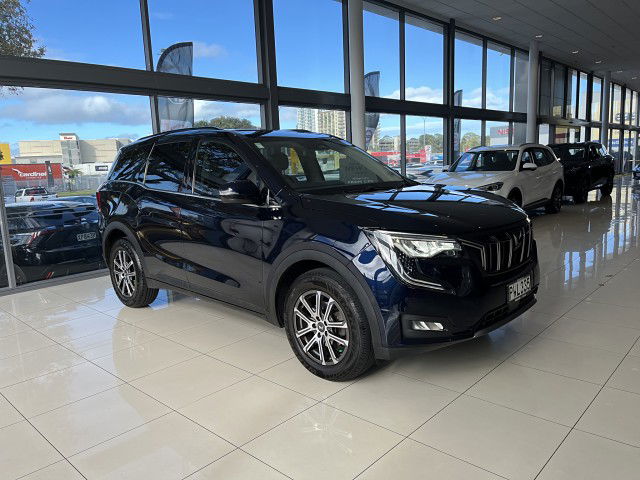 2023 Mahindra XUV700 700 Ax7 2.0Pt