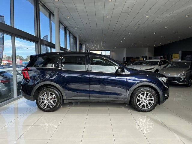 2023 Mahindra XUV700 700 Ax7 2.0Pt