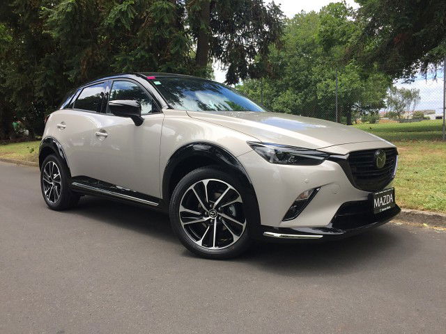 2025 Mazda CX-3 SP20