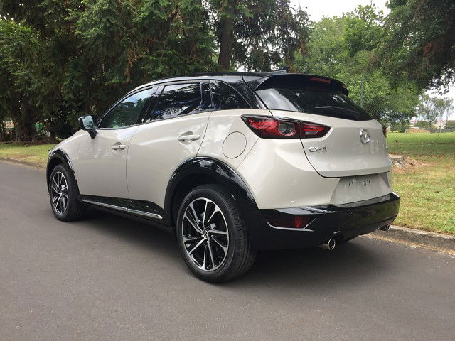 2025 Mazda CX-3 SP20