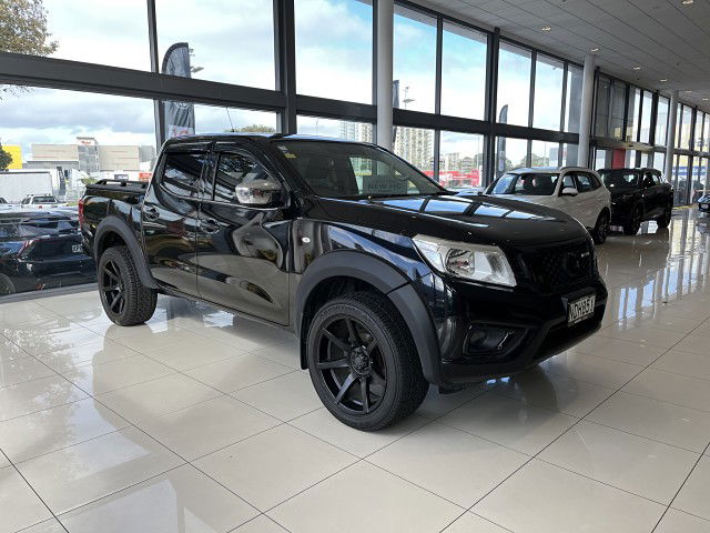 2020 Nissan Navara Rx 2.3D/7At/Ut/4Dr/5