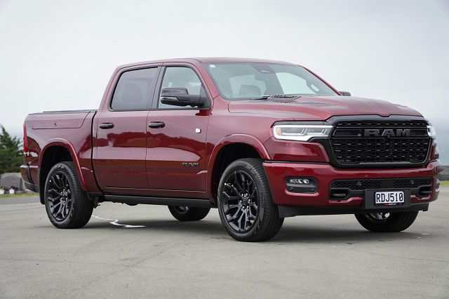 2025 RAM 1500 Limited I6 HO Rb Night