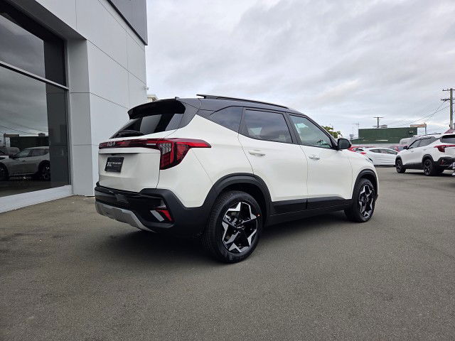 2025 Kia Seltos EX 2.0P