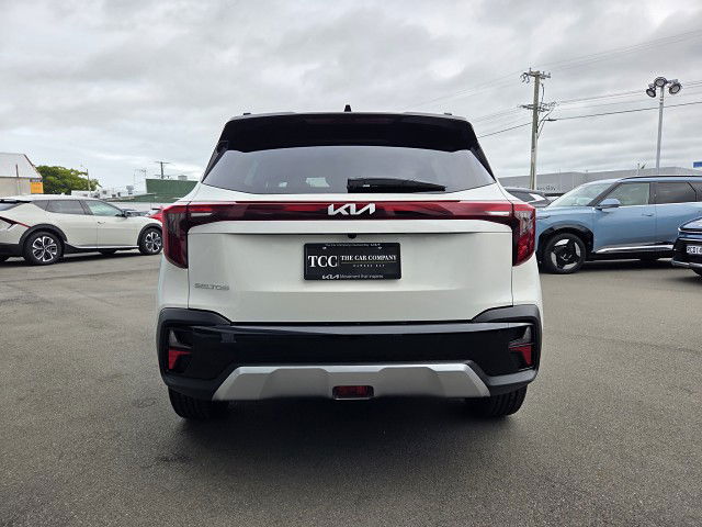 2025 Kia Seltos EX 2.0P