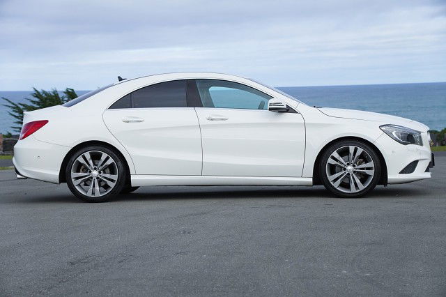 2014 Mercedes-Benz CLA 180