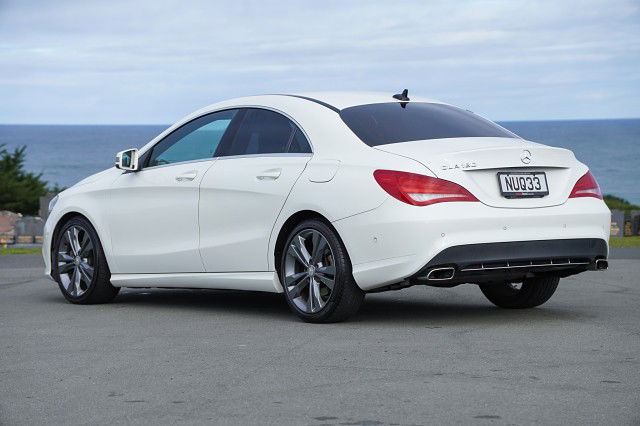 2014 Mercedes-Benz CLA 180