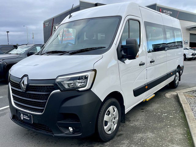 2025 Renault Master Minibus 2.3DT