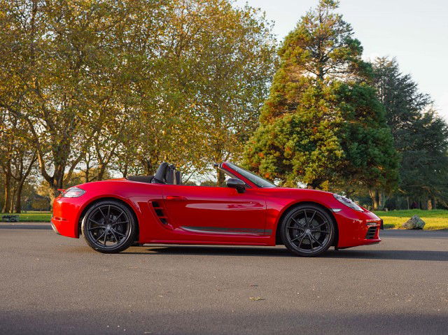 2022 Porsche Boxster 718 2.0P Turbocharged M6