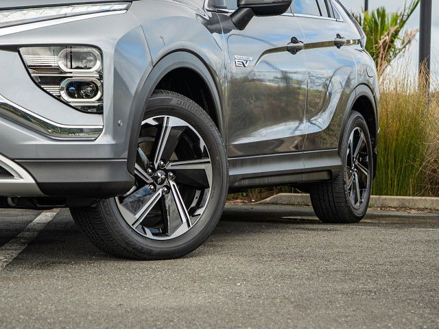 2023 Mitsubishi Eclipse Cross PHEV XLS 2.4 4WD Auto