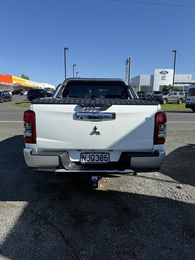 2021 Mitsubishi Triton DC WS 2.4D VRX 2WD 6AT