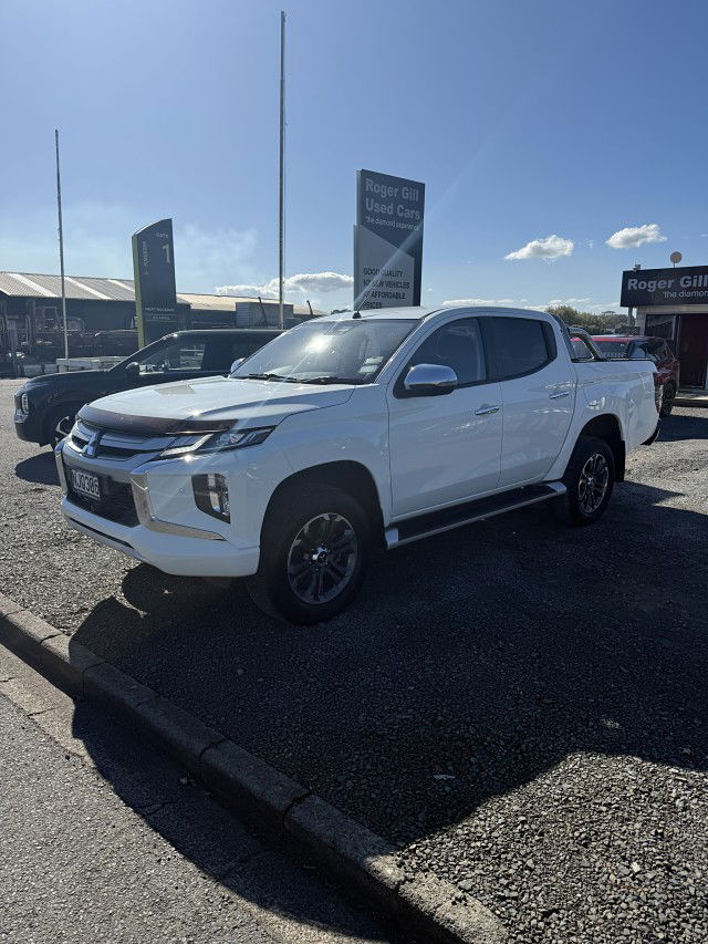 2021 Mitsubishi Triton DC WS 2.4D VRX 2WD 6AT