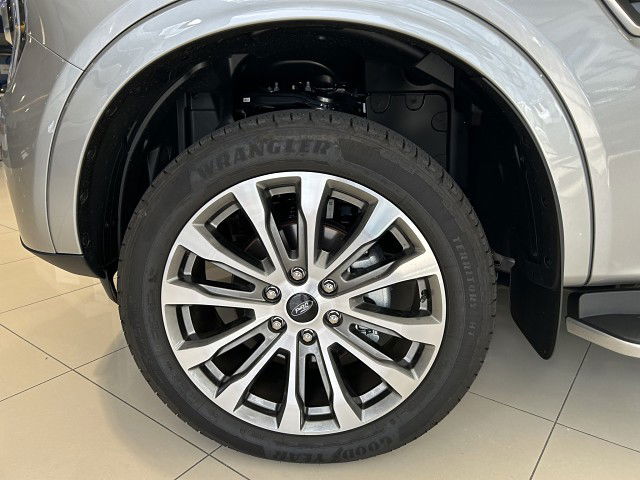 2025 Ford Everest Platinum 3.0 V6 AWD