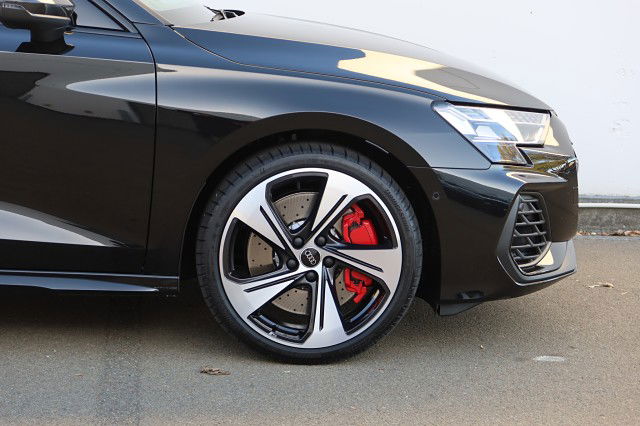 2025 Audi S3 Sportback 2.0 TFSI Quattro S Tronic