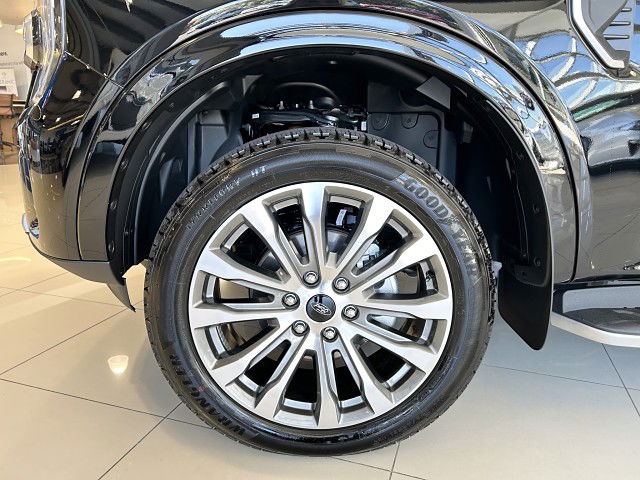 2025 Ford Everest Platinum 3.0 V6 AWD