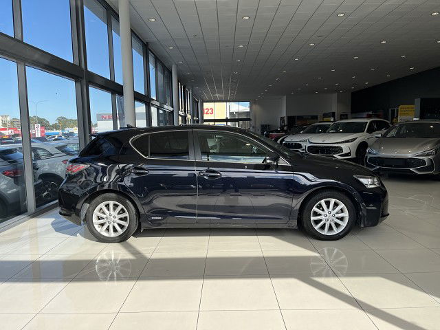 2011 Lexus CT 200H 1.8PH
